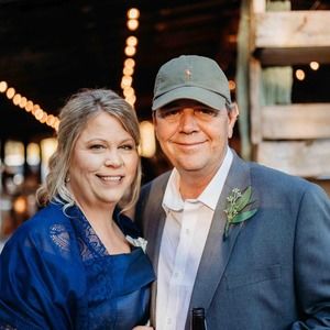 Meet your Posher, April